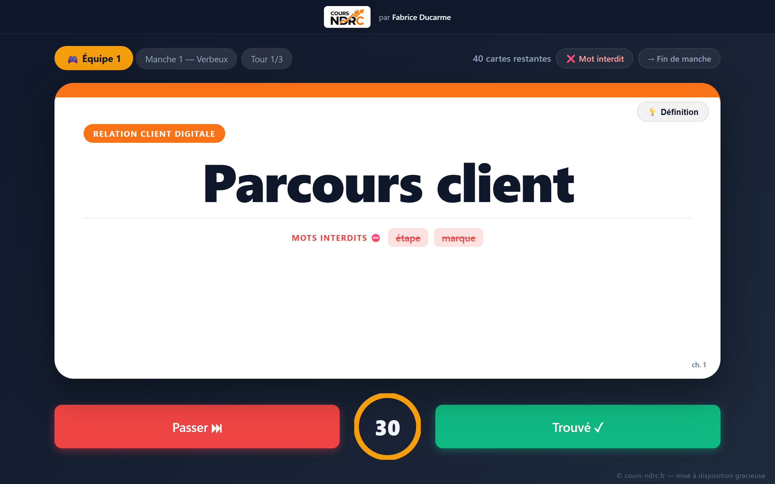 Écran de jeu : carte au centre, timer circulaire, boutons